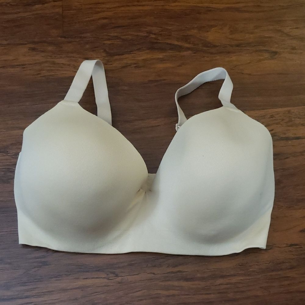 Wacoal Nude Bra Size 34G Chic Feminine Quiet Luxury Classic Preppy